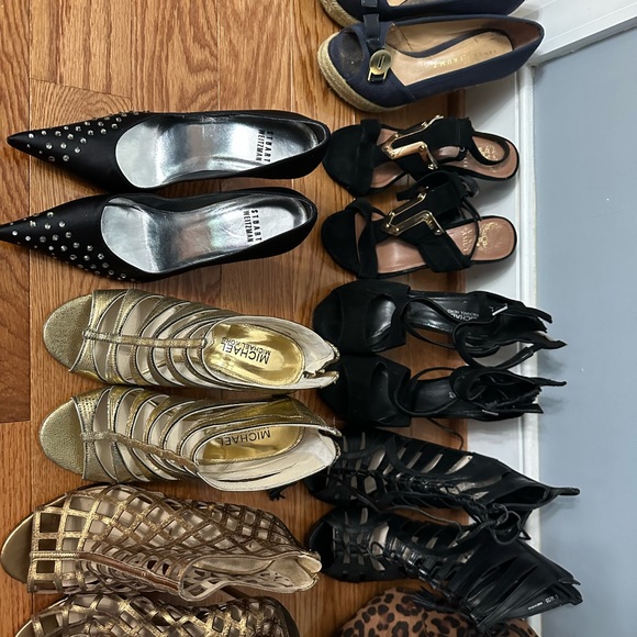 Shoe Lot - Picture 2 of 3